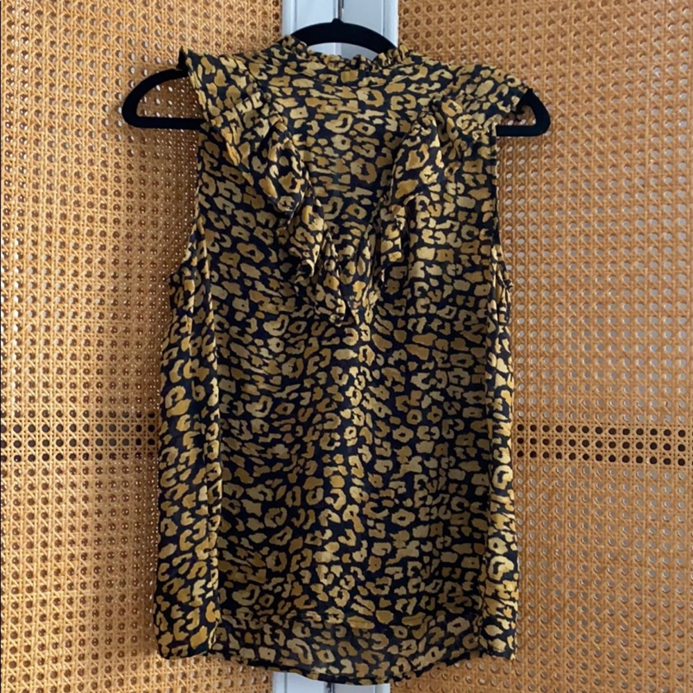 Who what wear leopard ruffle sleeveless top